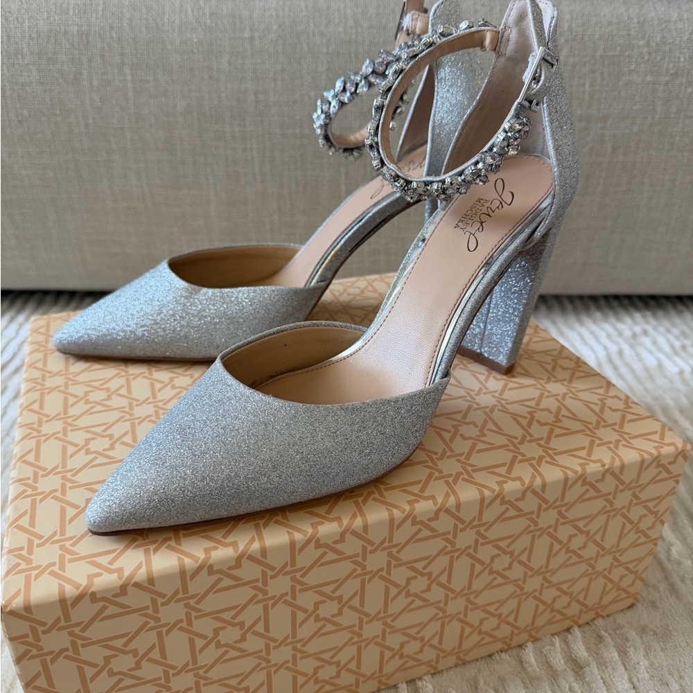 Jewel Badgley Mischka Silver Heels
